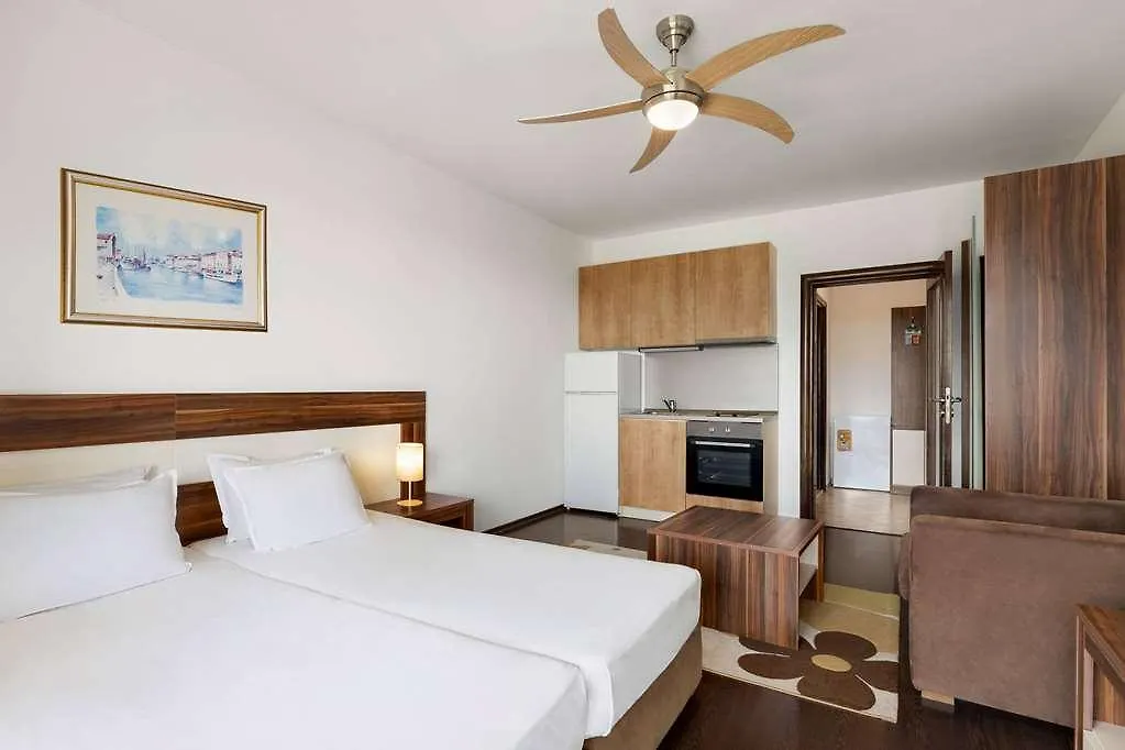 The Balkan Jewel Resort, Trademark Collection By Wyndham Bansko Apartament